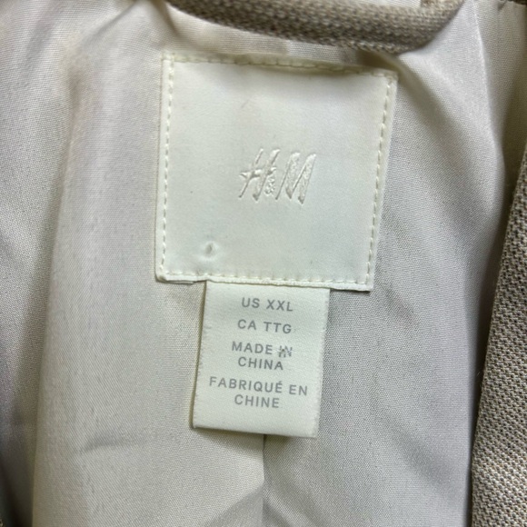 H&M XXL Oversized Beige Blazer SKU A7 - Picture 3 of 8